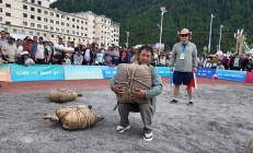 九游官网:记者手记：高原力士的较量